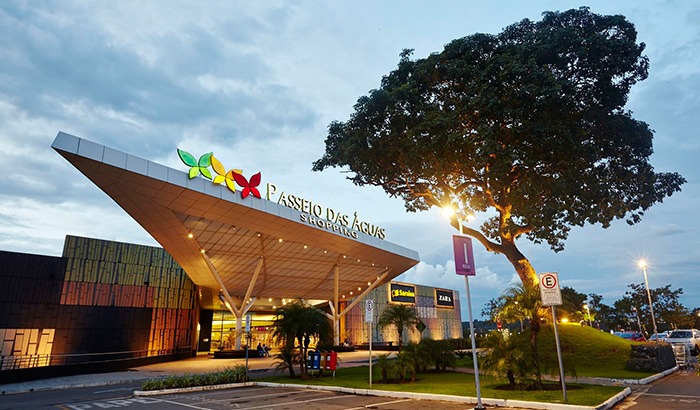 Fachada do Passeio das Águas Shopping