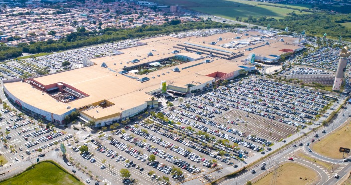 Vista área do Parque D. Pedro Shopping